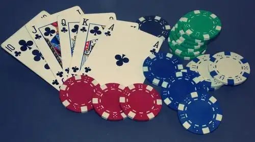 Cá cược thể thao az88 – bóng đá và cầu lông dành cho người Việt Nam